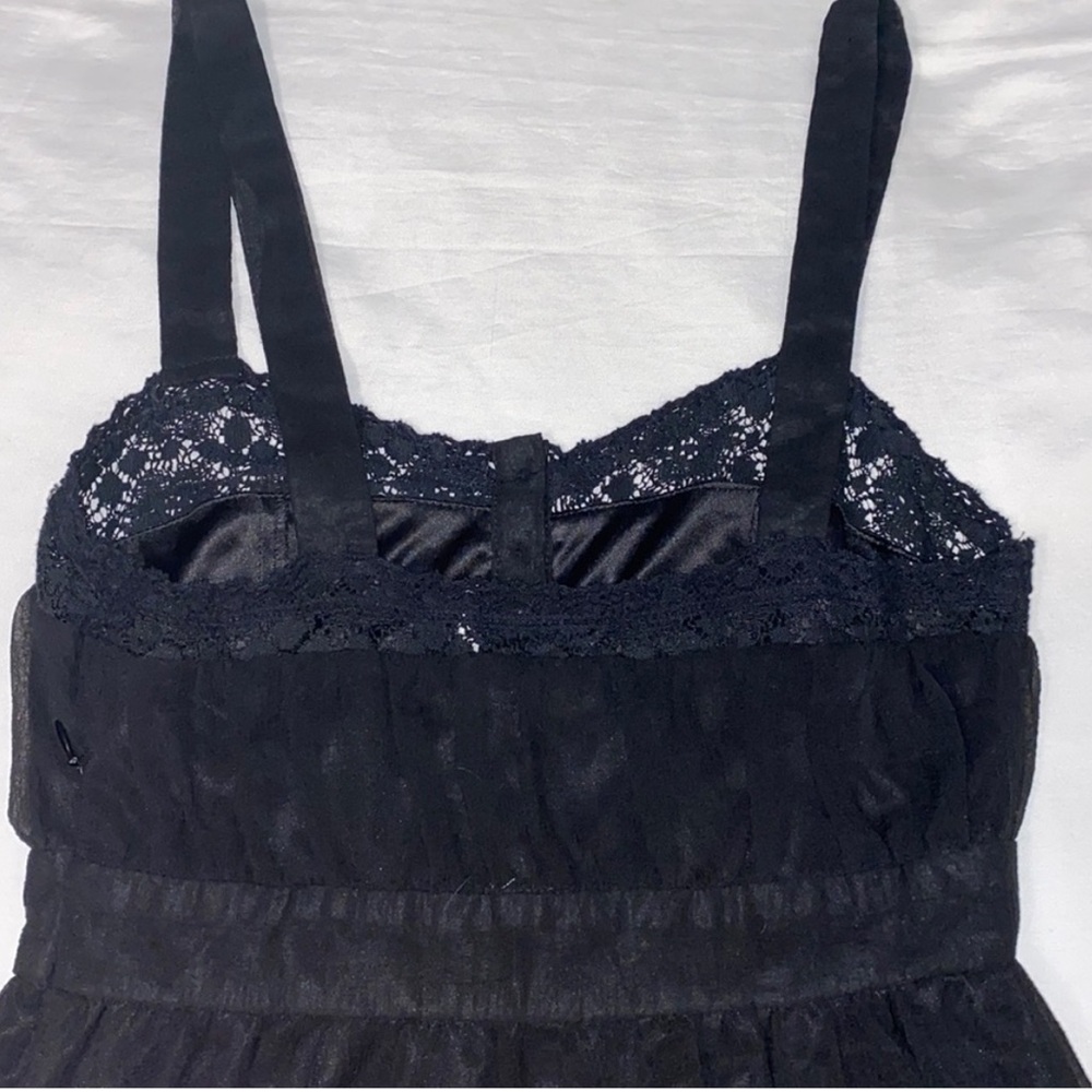 Urban Outfitters Kimchi Blue Sleeveless Midi Dress size Small Black - Picture 4 of 7